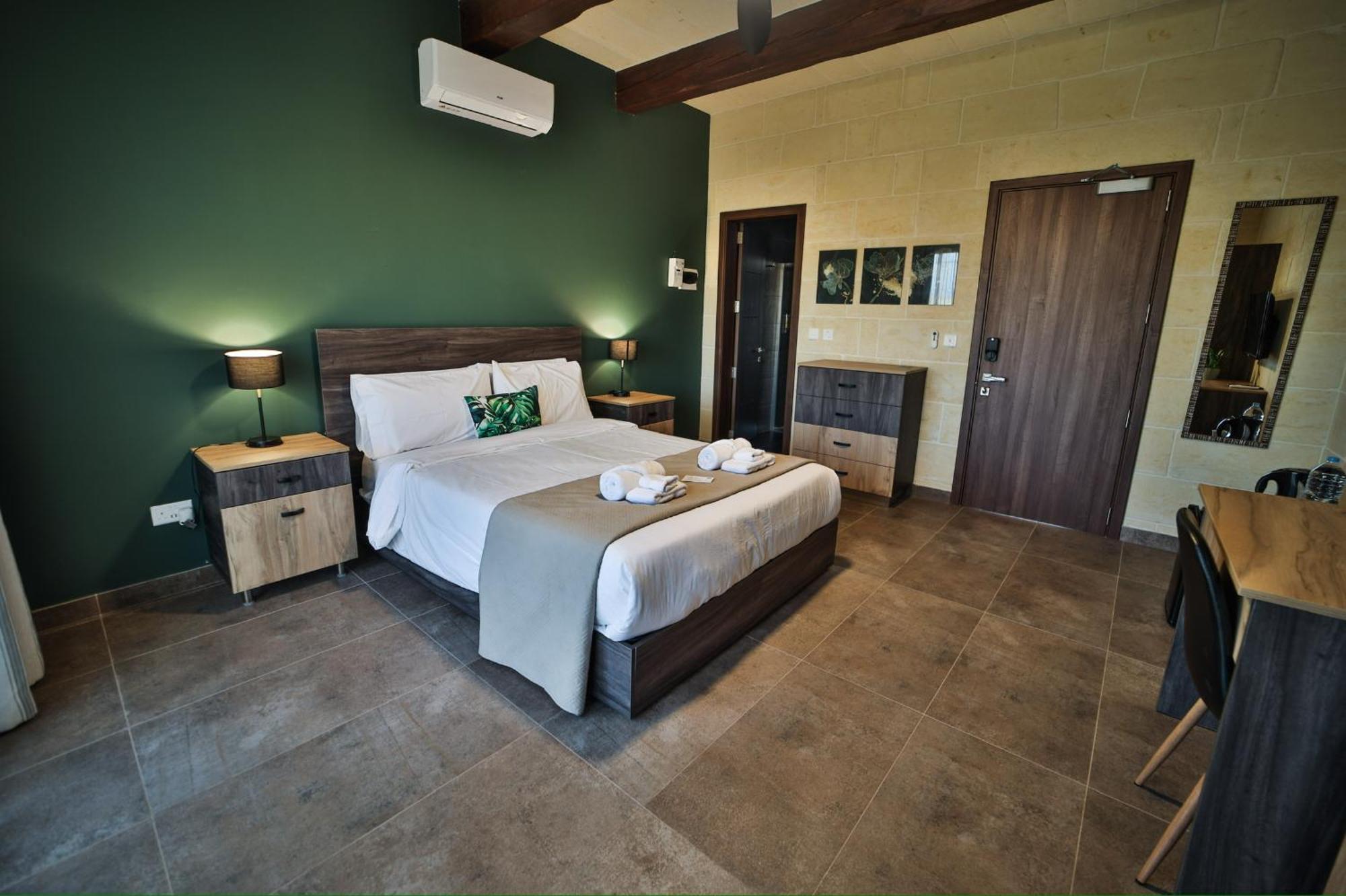 49 Sunrise Lodge Għajnsielem Buitenkant foto